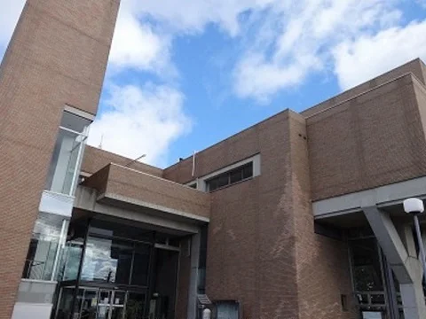 郡山市中央図書館まで750m