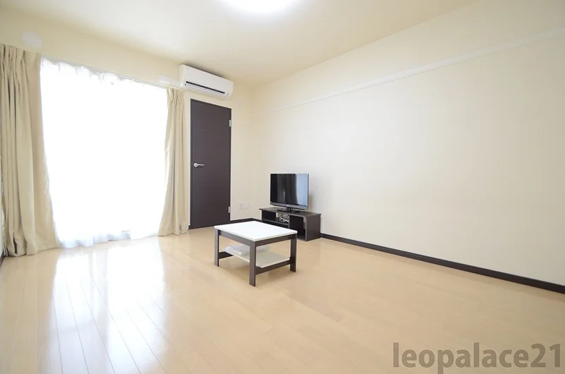 設備・仕様は号室により異なる為、現況を優先致します。