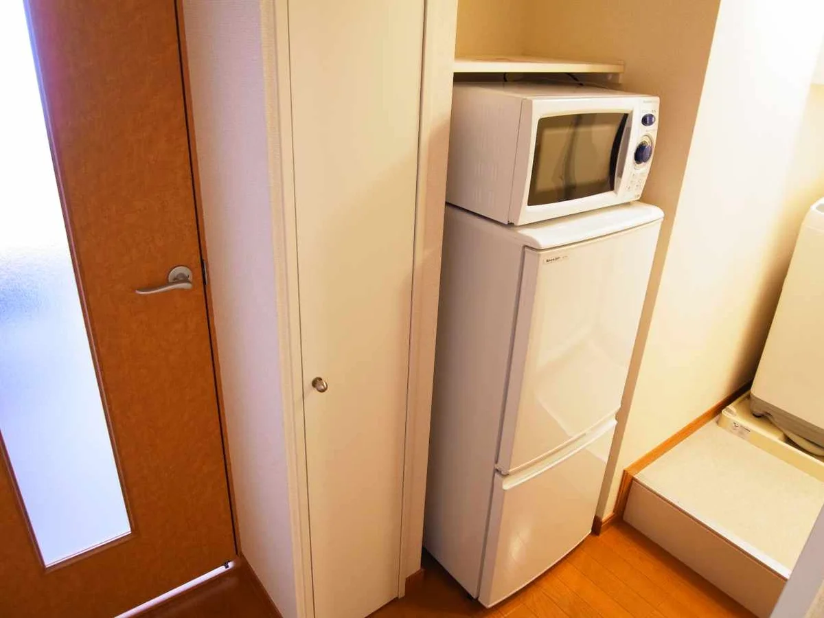 冷蔵庫、電子レンジ