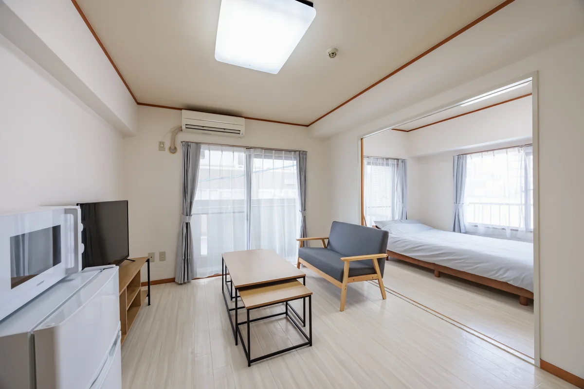 ホテルの２倍近い広さでゆったり過ごせる１LDK空間