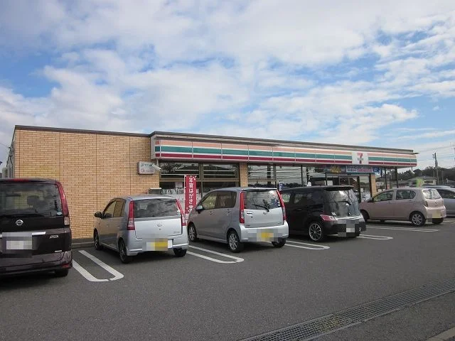 セブン-イレブン 市原山木店まで400m