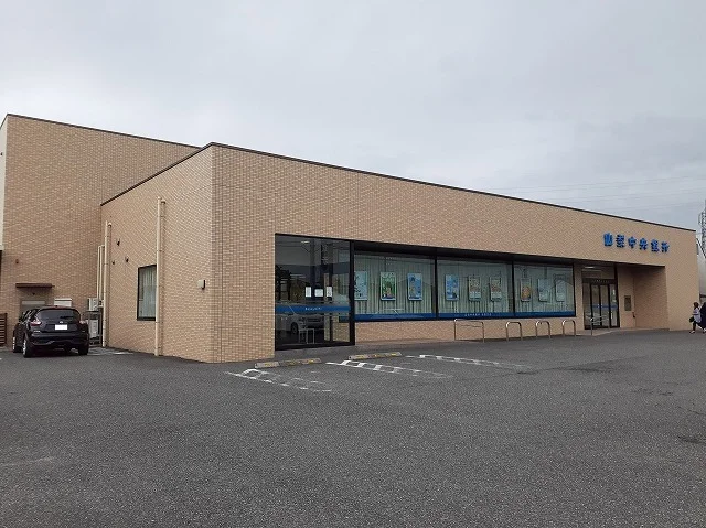 山梨中央銀行後屋支店まで1500m