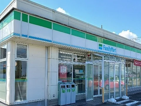 ファミリーマート大山町田畠店まで300m