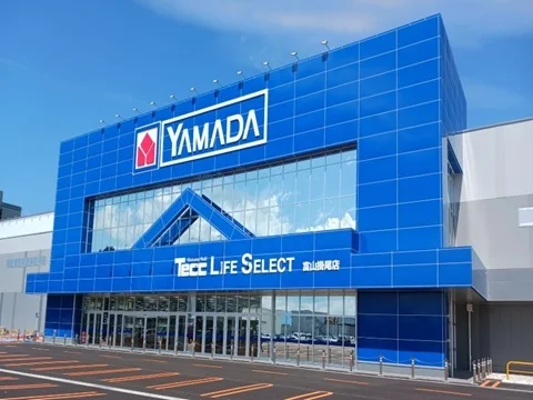 ヤマダデンキ富山掛尾店まで650m