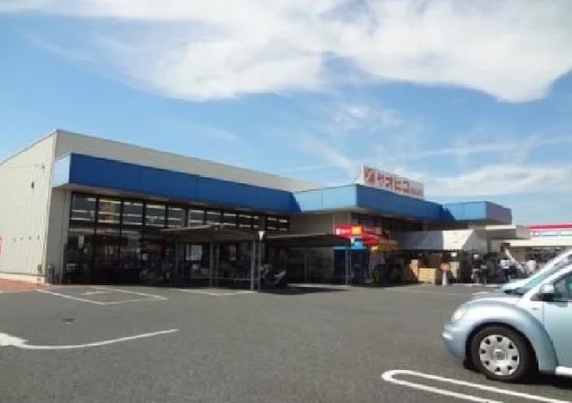 ヤオヒコ　良福寺店様まで650m