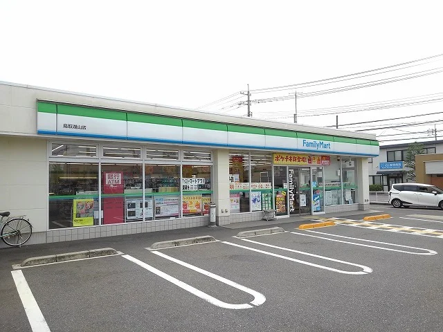 ファミリーマート鳥取湖山店まで400m