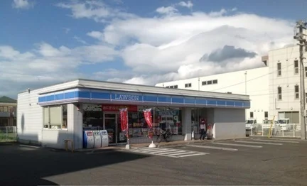 ローソン高松花ノ宮町店さんまで210m