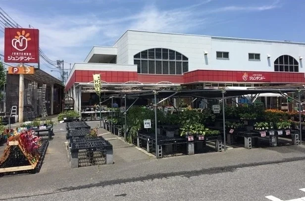 ジュンテンドーまで350m