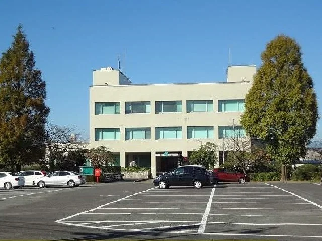 佐賀市役所諸富支所まで950m