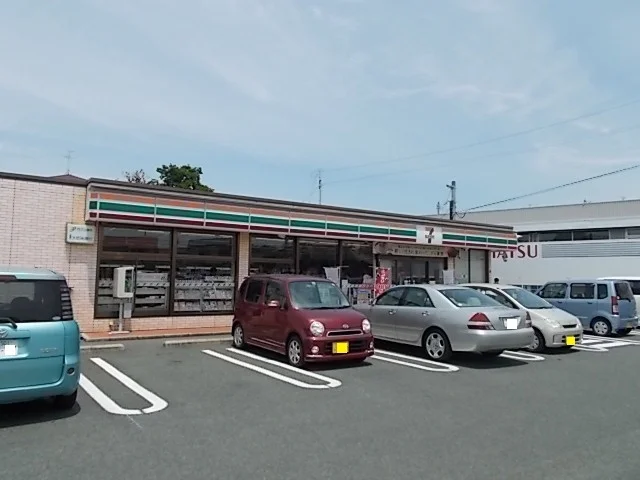 セブンイレブン楠６丁目店まで500m