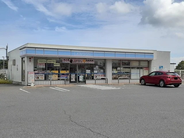 ローソン中津田尻店まで750m