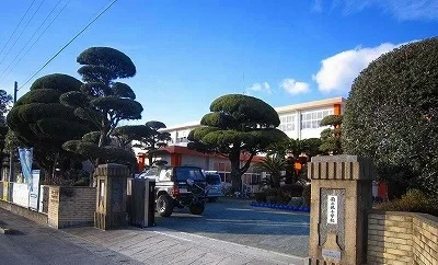 菊之池小学校まで750m