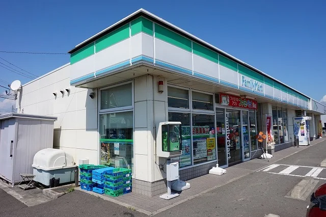 ファミリーマート矢本赤井店まで500m