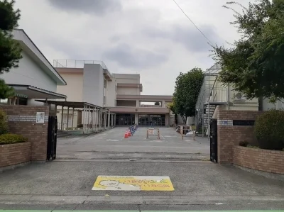 前橋市立天川小学校まで350m