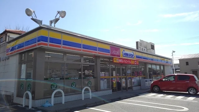 ミニストップ　富士中島店まで700m