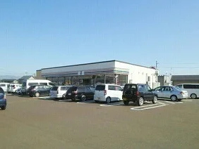 セブンイレブン柏崎茨目店まで850m