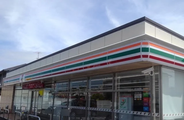 セブンイレブン宇部西平原店まで850m