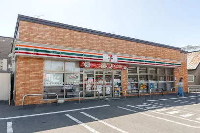 セブンイレブン小樽真栄店まで450m