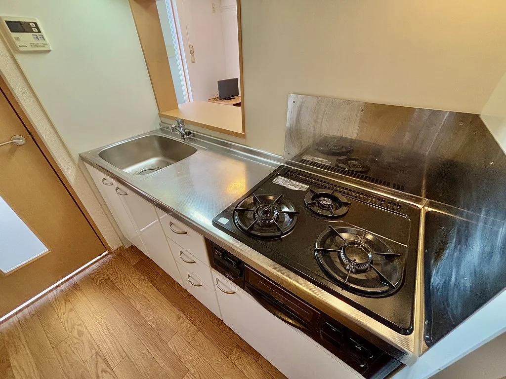 設備・仕様は号室により異なる為、現況を優先いたします。