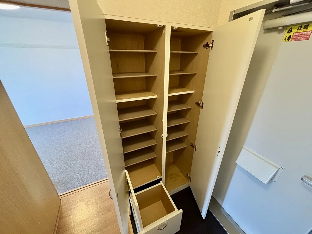 設備・仕様は号室により異なる為、現況を優先いたします。