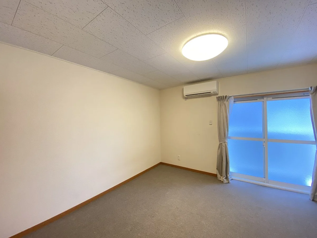 1Ｆはフローリング、2Ｆは絨毯仕様