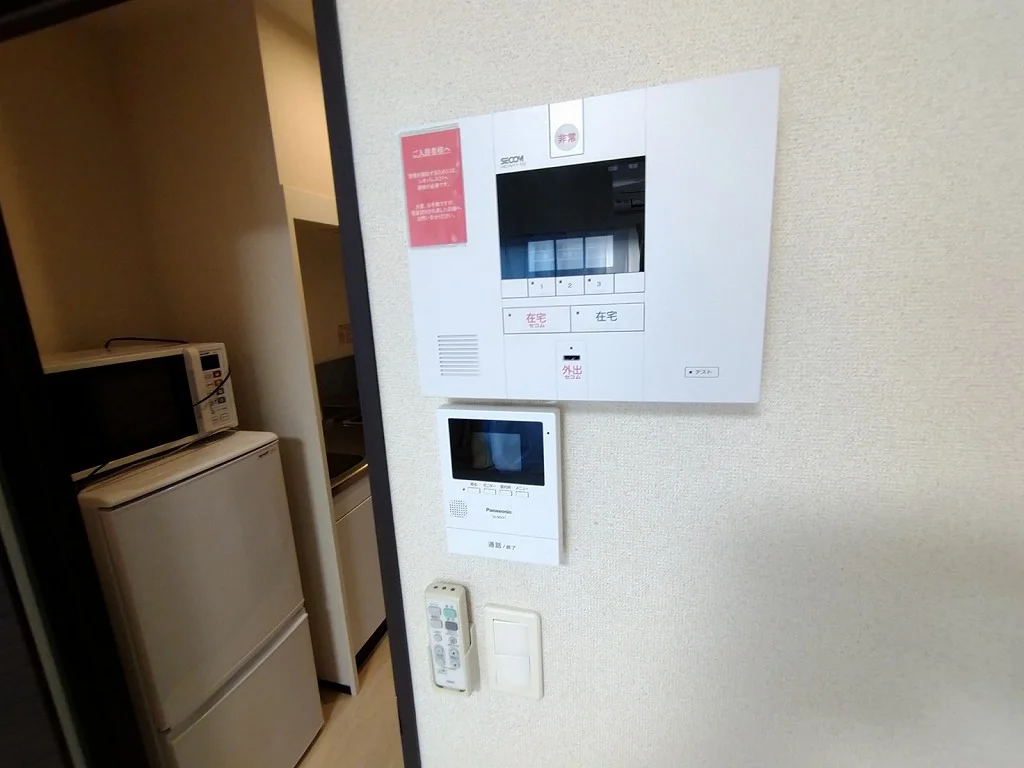 モニターホン標準設置♪