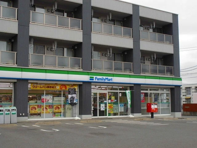 ファミリーマート いわき北白土まで50m
