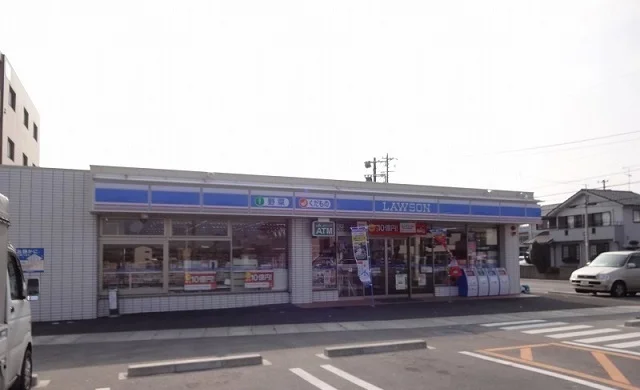 ローソンまで400m