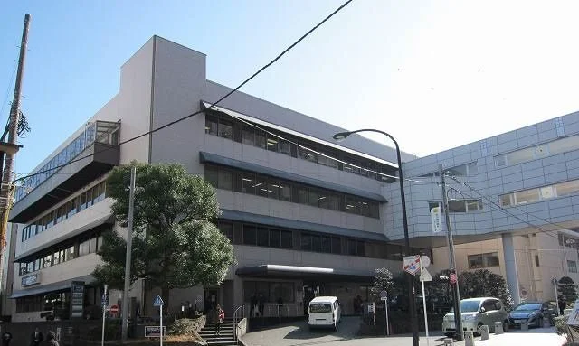 横須賀共済病院まで642m