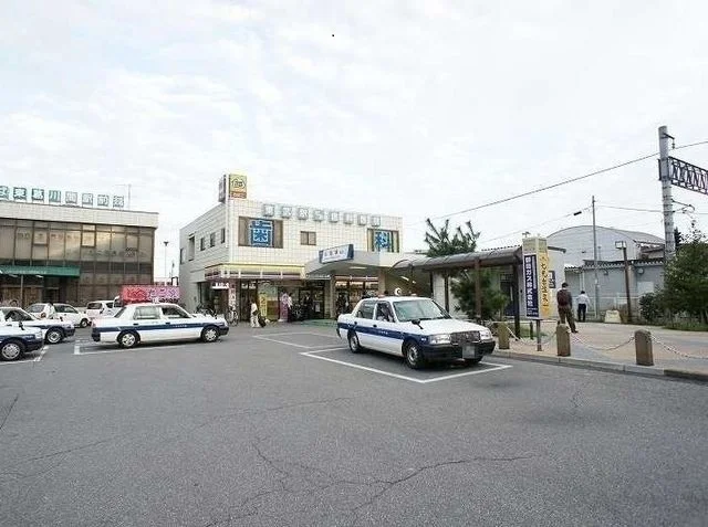 川間駅まで1000m