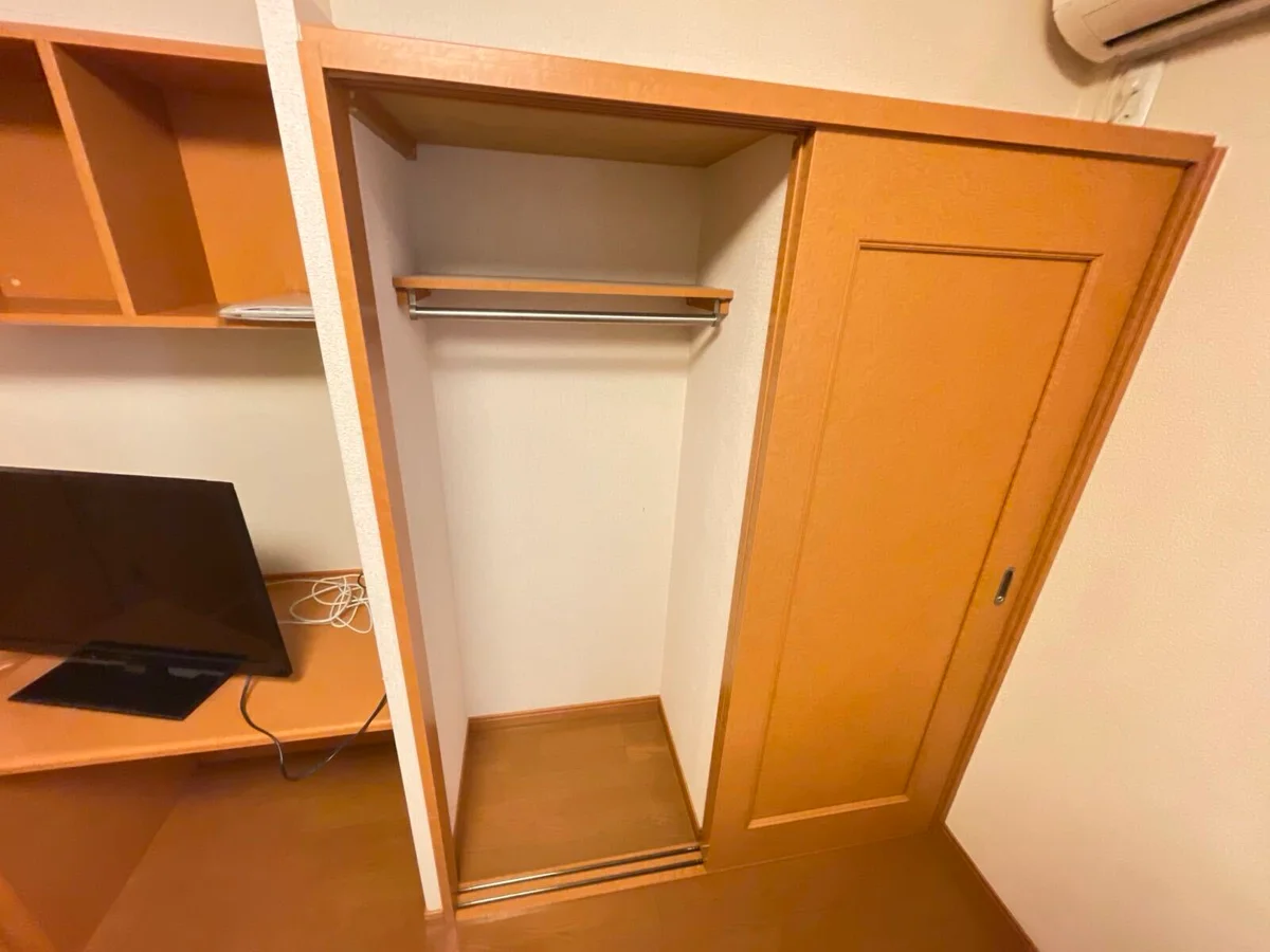 1階はフローリング、2階はじゅうたんです。