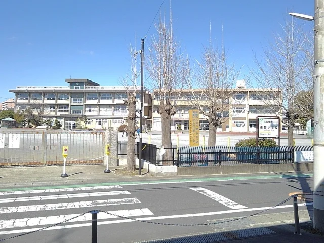 市立佐野小学校まで850m