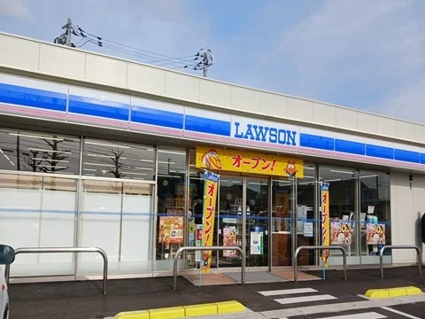 ローソン富山堀店まで700m