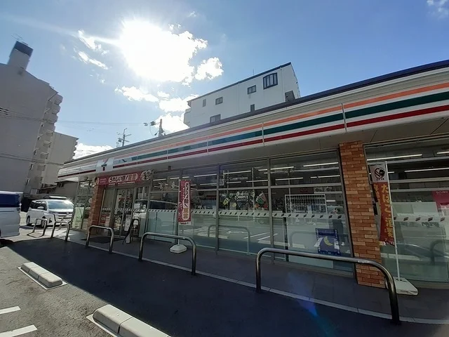 セブンイレブン大阪巽北３丁目店まで420m