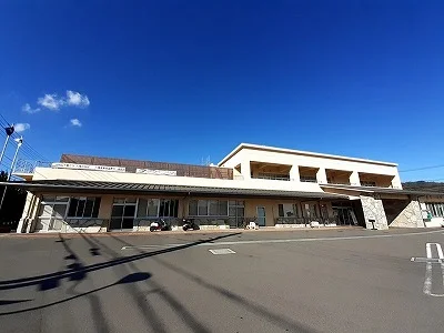 高松市牟礼総合センターさんまで2550m