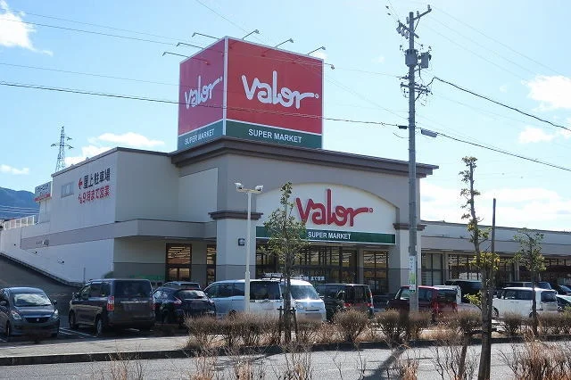 バローまで1000m