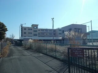 中島小学校まで600m