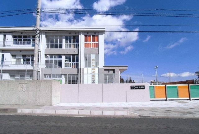 原里小学校まで1000m