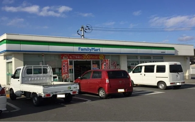 ファミリーマート 倉敷船穂店まで1400m