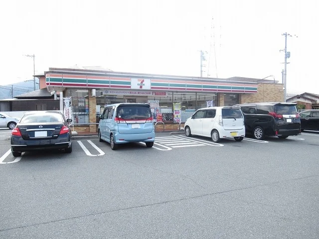 セブンイレブン防府新田店まで600m