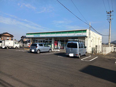 ファミリーマート仏生山南店さんまで850m