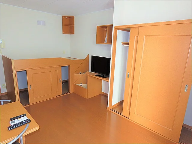 クローゼット、ベッド下収納あり