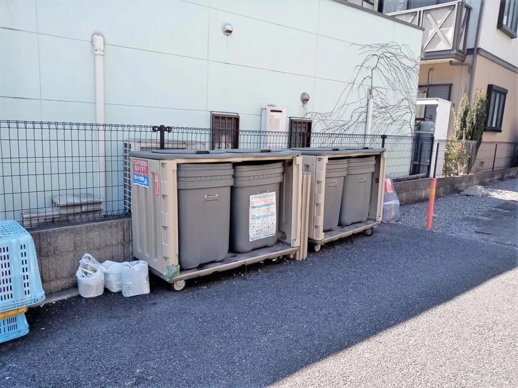 ゴミ置き場
