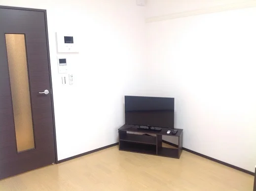 テレビ・セコムによるセキュリティーも完備。