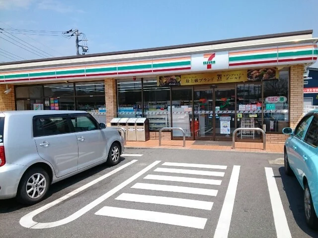 セブンイレブン総合学園高前店まで550m