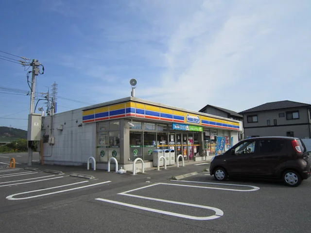 ミニストップ 吉良上横須賀店まで1900m