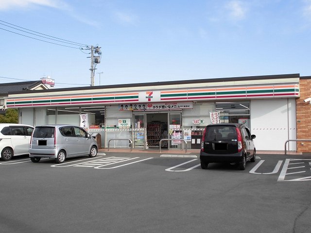 セブンイレブン福山引野５丁目店まで700m
