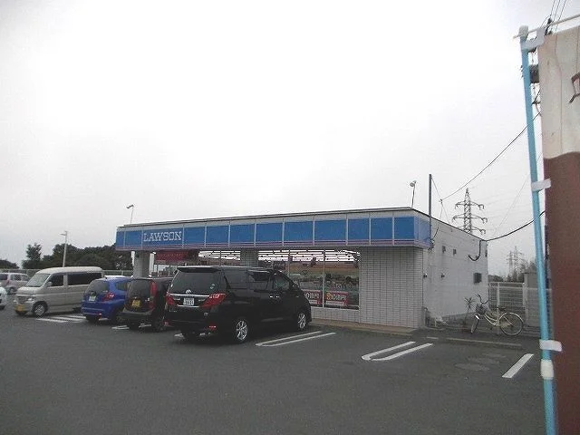 ローソンまで500m