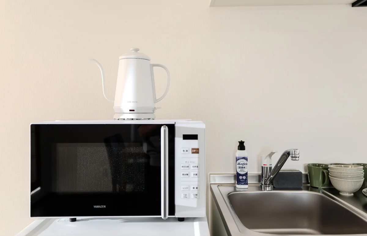 電子レンジと電気ケトル