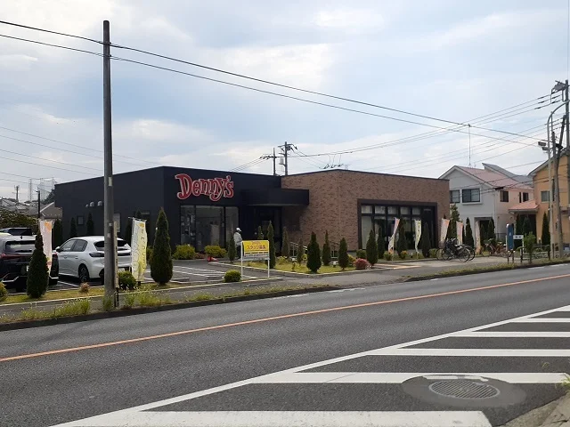 デニーズまで750m